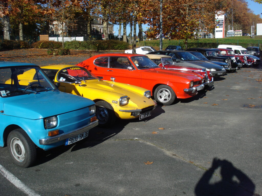 Rassemblement de véhicules de collection